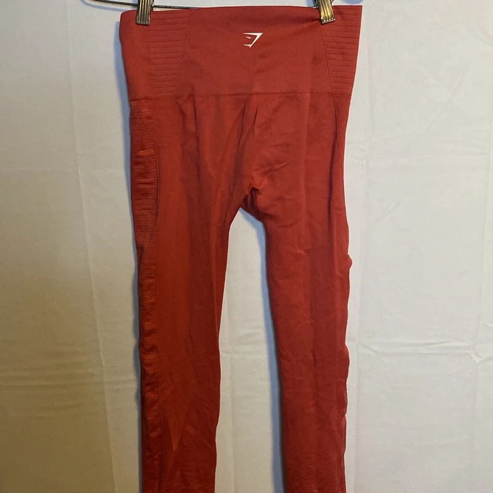 Gymshark pink with cutouts - Picture 4 of 6